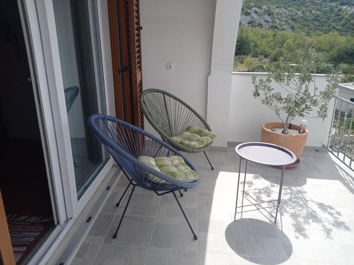 Holiday Home Horizonte With Jacuzzi Gornja Brela Exterior photo